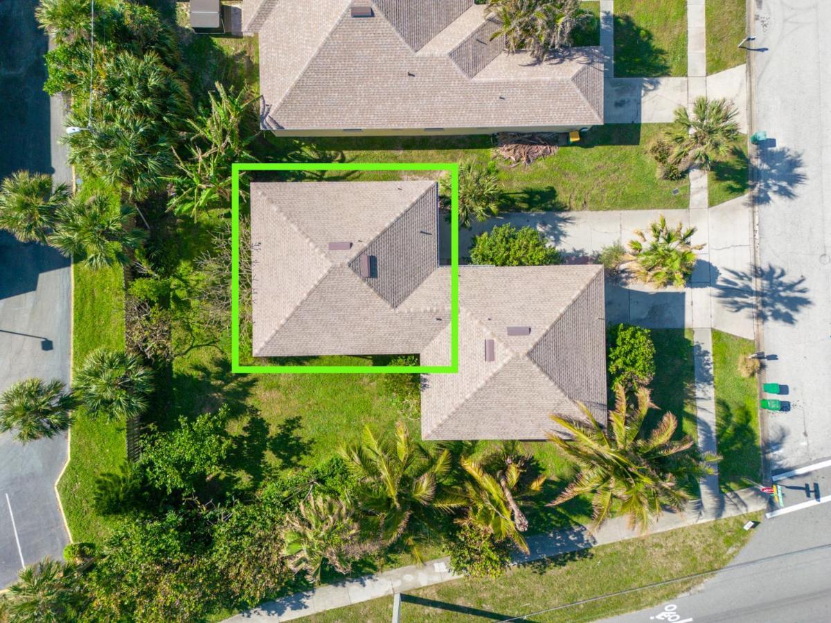 Surfside Paradise Retreat - 3Br And 2Ba Duplex, Grill, Dog Friendly - Close To The Beach! Melbourne Exterior photo